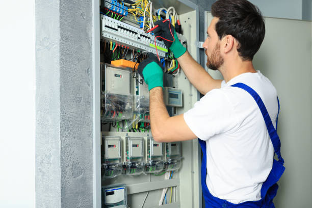 Best Emergency Electrical Repair  in Magnolia, NC
